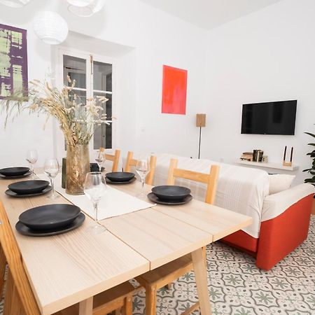 California Apartament Dos De Mayo Sevilla Buitenkant foto